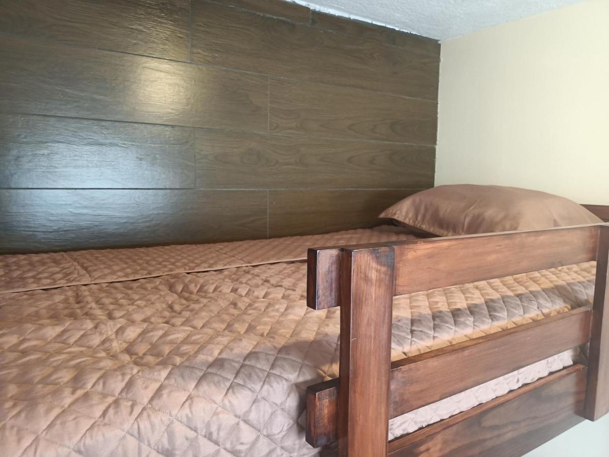 Budget Hostel Guatemala Екстериор снимка